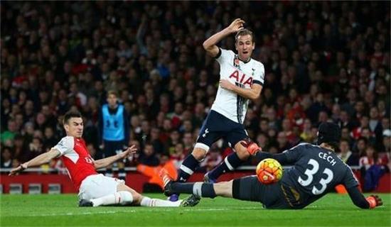 于一支争冠 于一支争冠